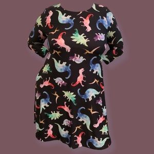 !NWT! Black mid-thigh A-Line dinosaur dress with 3/4 sleeves and pockets